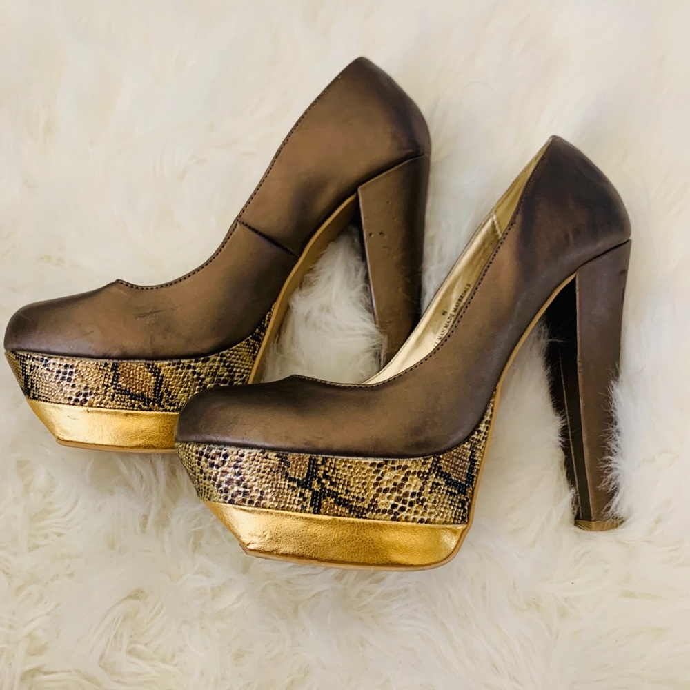 Target Xhilaration Metallic SnakeSkin Platforms